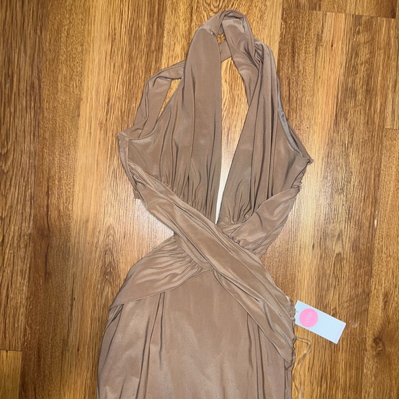 Tan Spring Haze LA backless Formal Dress - Picture 6 of 7